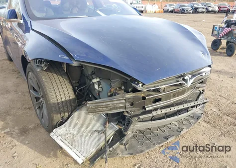 2018 Tesla Model S 100D/75D/P100D from USA, damaged, VIN 5YJSA1E28JF296944